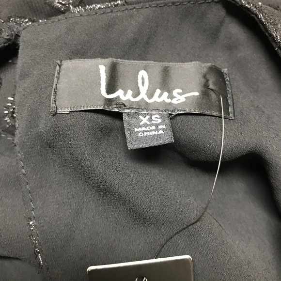 Lulus Womens XS Black Metallic Jacquard Long Sleeve Romper Surplice Neck NWT - Picture 6 of 8